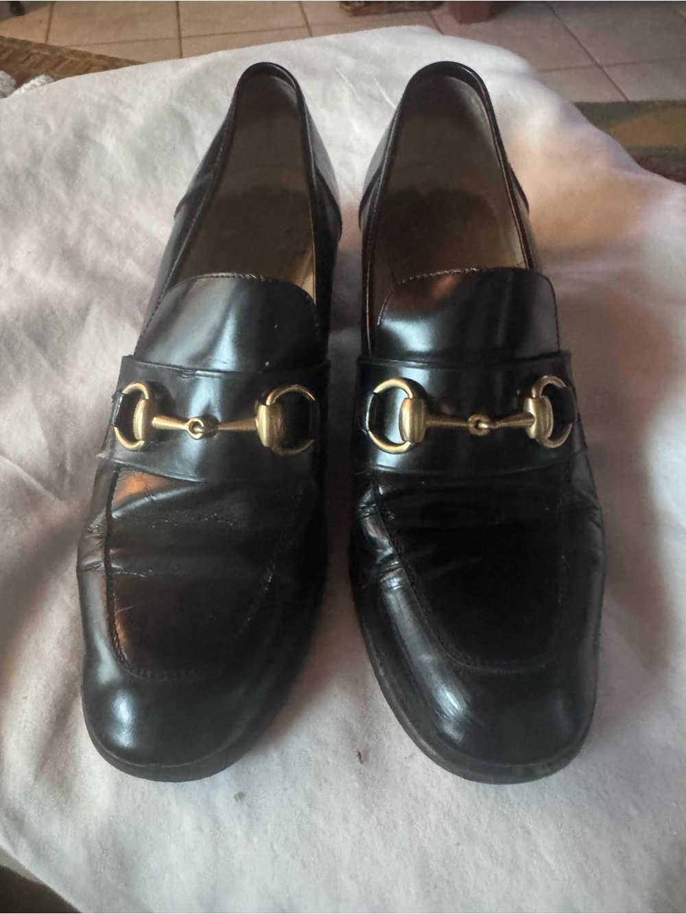 Gucci Black Leather Women's Horsebit Loafers with Gold Hardware